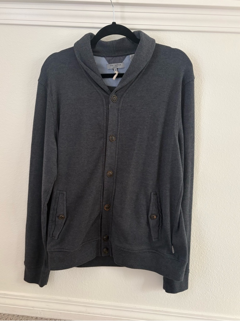 Ted Baker London Men's Designer Dark Gray Shawl Collar Cardigan, Relax Fit